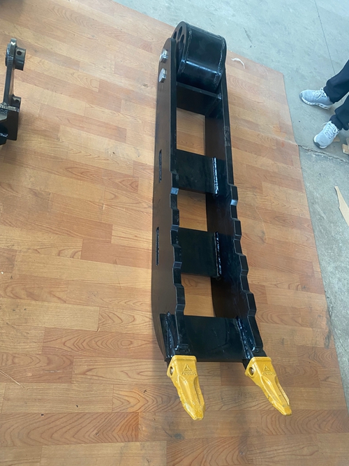 挖掘機拇指夾制造商